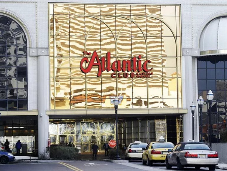 Stockton University планирует купить Atlantic Club Casino 